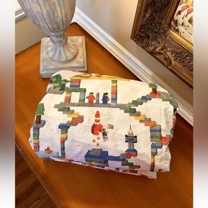 Pottery Barn Kids Lego Organic Sheet Set Twin Pre-Owned Spots Read